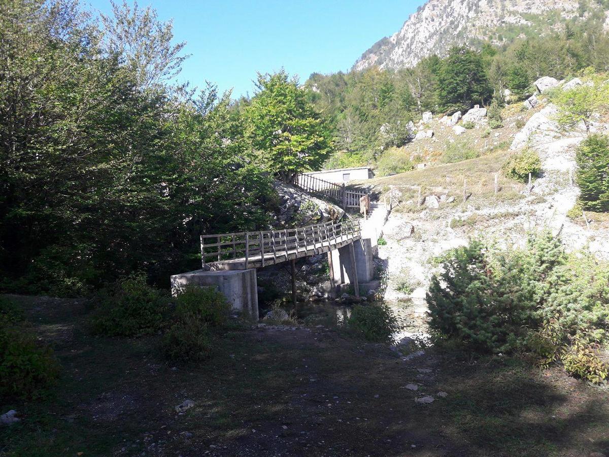 Guesthouse Arben Selimaj Bajram Curri Εξωτερικό φωτογραφία